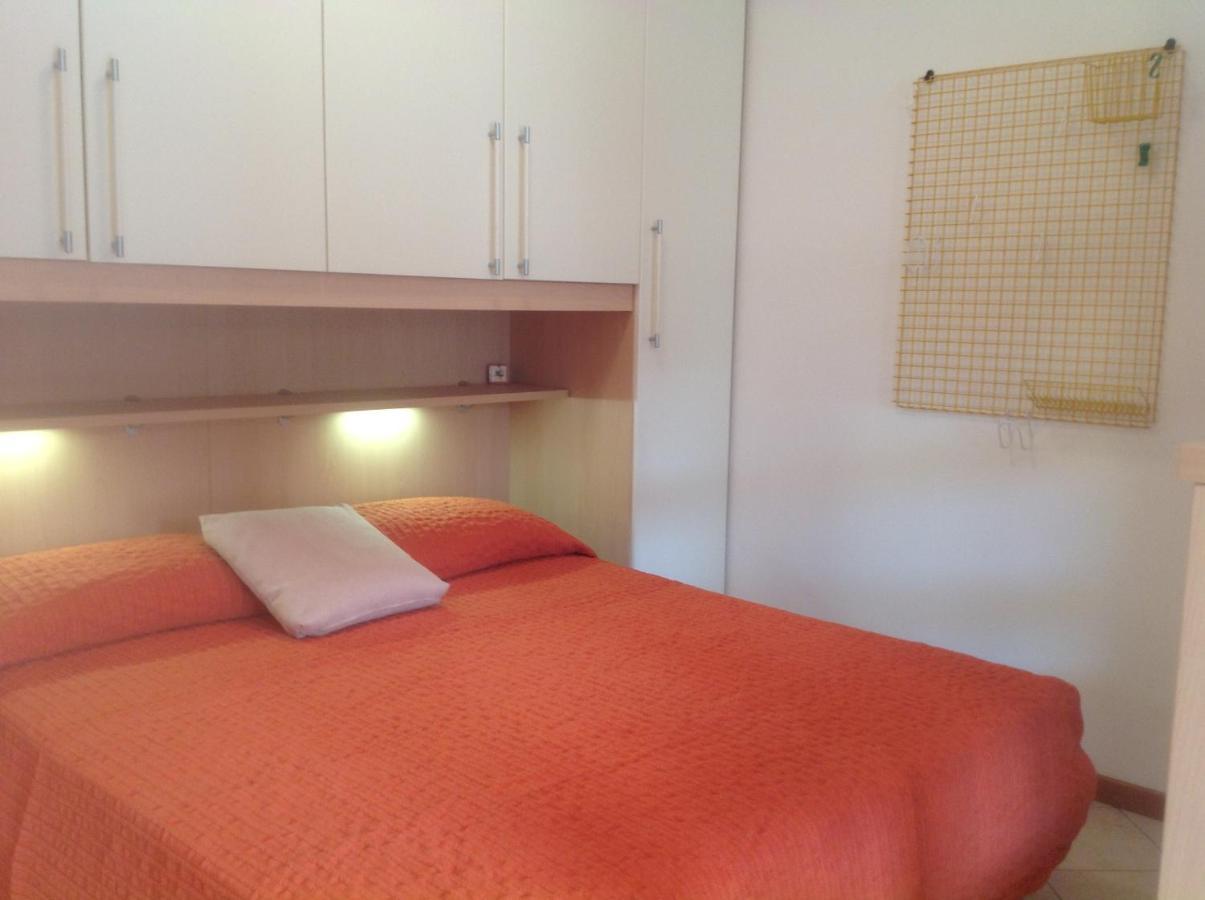 קאורלה Hotel Apartments Villaggio Dei Fiori 4 Stars Luxury - Great Family Resort - Pet Friendly - With Hypermarket - Delivery Restaurant-Pizzeria - Room Breakfast With Supplement - Ultra Fast Wi-Fi - Play Area For Children - Olympic Swimming Pool - Parking מראה חיצוני תמונה